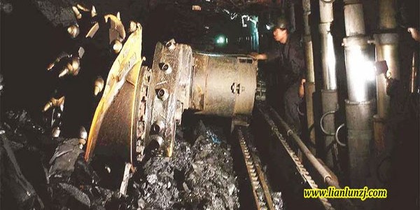 SGZ630/220刮板輸送機(jī)上下滑動原來是由這幾個原因引起的